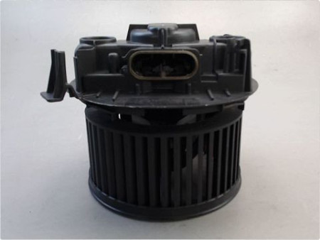 MOTEUR VENTILATEUR CHAUFFAGE NISSAN MICRA