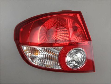 FEU ARRIERE GAUCHE  HYUNDAI GETZ