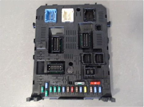 BOITIER GESTION HABITACLE CITROEN C4