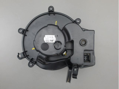 MOTEUR VENTILATEUR CHAUFFAGE MERCEDES CLK