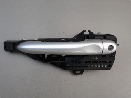 POIGNEE EXTERIEURE PORTE AVANT GAUCHE RENAULT CAPTUR
