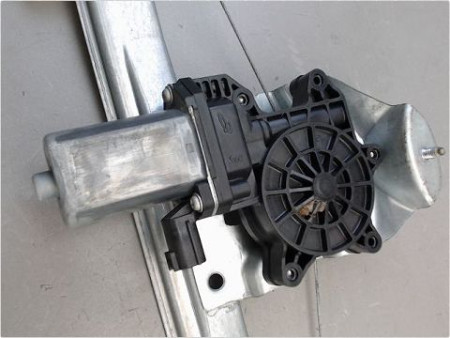 MECANISME LEVE-GLACE ARRIERE GAUCHE RENAULT CAPTUR