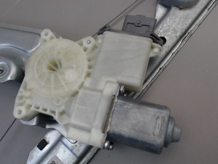 MECANISME LEVE-GLACE AVANT DROIT PEUGEOT 5008