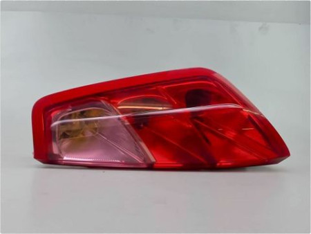 FEU ARRIERE DROIT FIAT PUNTO
