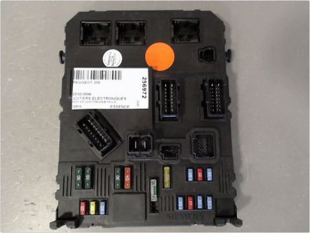 BOITIER GESTION HABITACLE PEUGEOT 206