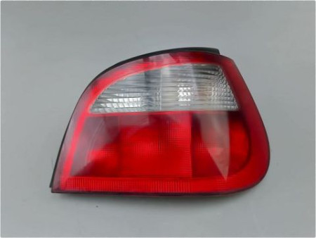 FEU ARRIERE DROIT RENAULT MEGANE