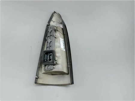 FEU ARRIERE DROIT OPEL ASTRA