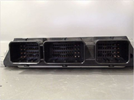 CALCULATEUR MOTEUR PEUGEOT PARTNER