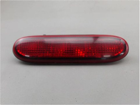 FEUX STOP SUPPLEMENTAIRE RENAULT CLIO