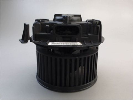 MOTEUR VENTILATEUR CHAUFFAGE NISSAN MICRA
