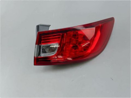FEU ARRIERE DROIT RENAULT CLIO