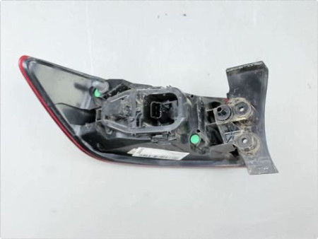 FEU ARRIERE DROIT RENAULT CLIO