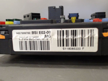 BOITIER GESTION HABITACLE PEUGEOT 206