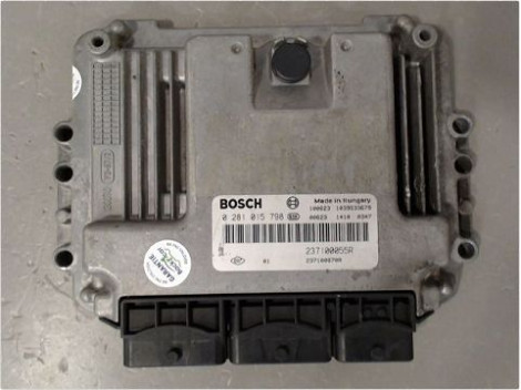 CALCULATEUR MOTEUR RENAULT MEGANE