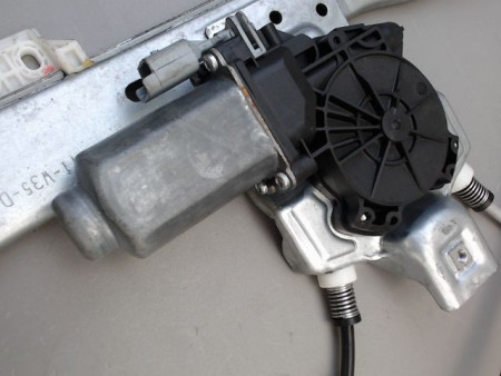 MECANISME LEVE-GLACE AVANT DROIT CITROEN DS3