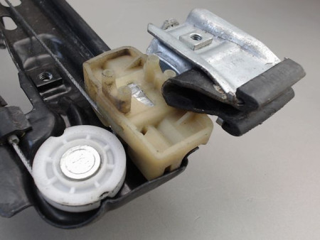 MECANISME LEVE-GLACE AVANT DROIT SEAT IBIZA