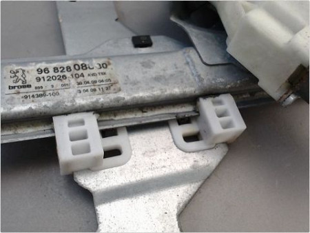 MECANISME LEVE-GLACE AVANT DROIT PEUGEOT 5008
