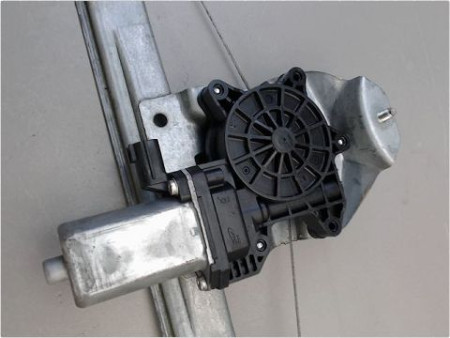 MECANISME LEVE-GLACE ARRIERE DROIT RENAULT CAPTUR
