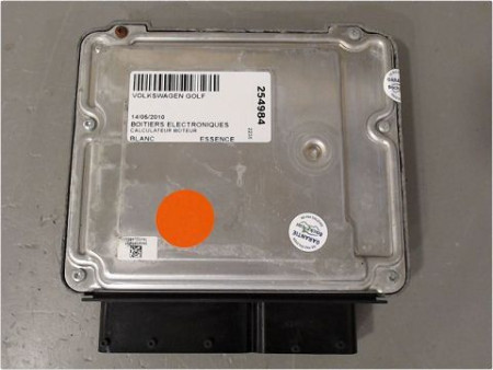 CALCULATEUR MOTEUR VOLKSWAGEN GOLF