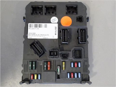 BOITIER GESTION HABITACLE PEUGEOT 206