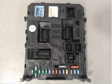 BOITIER GESTION HABITACLE PEUGEOT 307