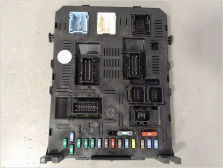 BOITIER GESTION HABITACLE PEUGEOT 307