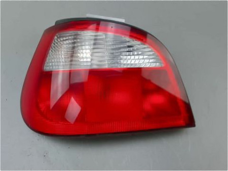 FEU ARRIERE GAUCHE  RENAULT MEGANE