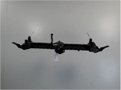 TRAVERSE SUPERIEURE ARMATURE AVANT PEUGEOT 3008