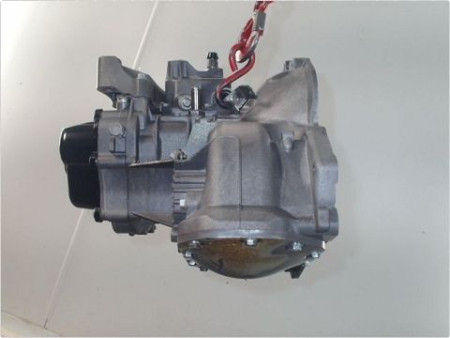 BOITE A VITESSE MECANIQUE OPEL CORSA 