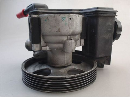 POMPE DIRECTION ASSISTEE PEUGEOT 206