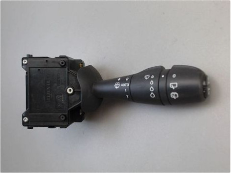 COMMANDE ESSUIE GLACE RENAULT CAPTUR