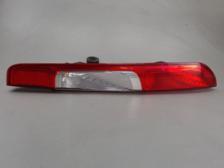FEU ARRIERE DROIT FORD FOCUS