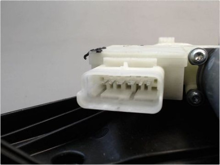 MECANISME LEVE-GLACE ARRIERE DROIT RENAULT CLIO