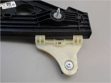 MECANISME LEVE-GLACE ARRIERE DROIT RENAULT CLIO
