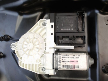 MECANISME LEVE-GLACE AVANT DROIT VOLKSWAGEN PASSAT