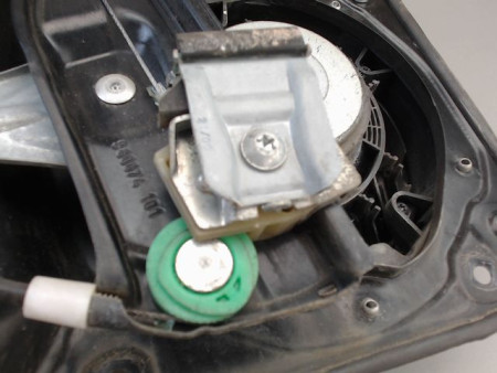 MECANISME LEVE-GLACE AVANT DROIT VOLKSWAGEN PASSAT