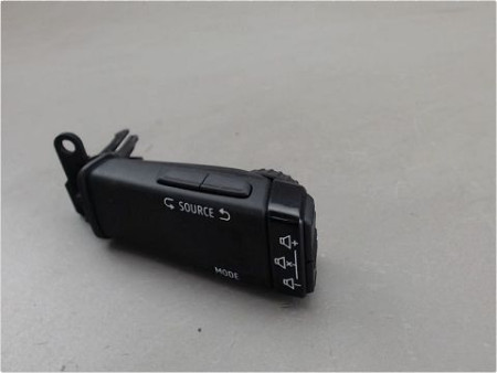 COMMANDE AUTORADIO RENAULT CLIO