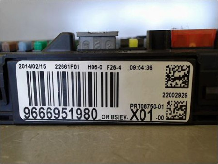 BOITIER GESTION HABITACLE PEUGEOT 207
