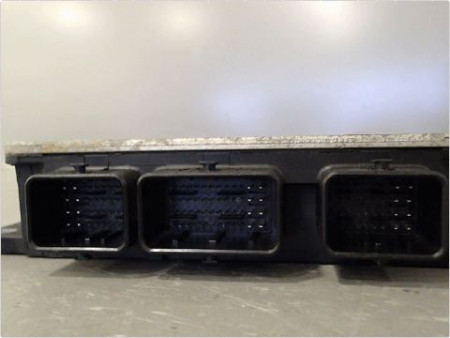CALCULATEUR MOTEUR RENAULT MODUS