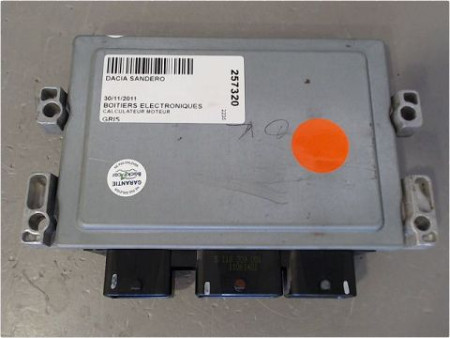 CALCULATEUR MOTEUR DACIA SANDERO