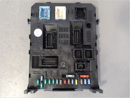 BOITIER GESTION HABITACLE PEUGEOT 307