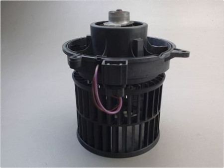 MOTEUR VENTILATEUR CHAUFFAGE FORD FUSION
