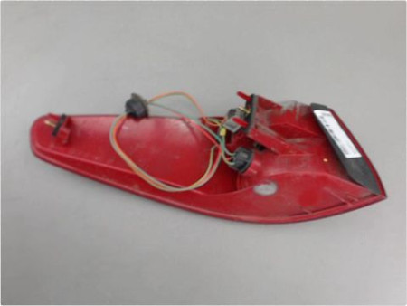 FEU ARRIERE DROIT PEUGEOT 607