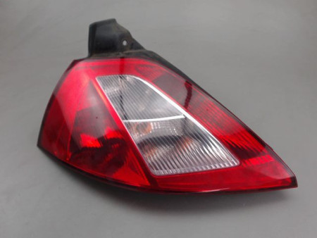 FEU ARRIERE GAUCHE  RENAULT MEGANE