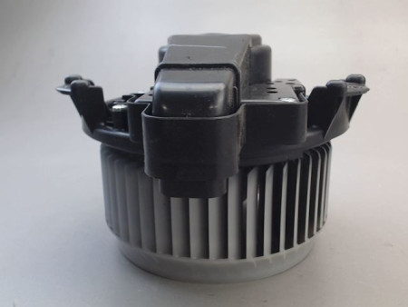 MOTEUR VENTILATEUR CHAUFFAGE TOYOTA VERSO