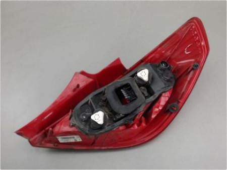 FEU ARRIERE GAUCHE  OPEL CORSA