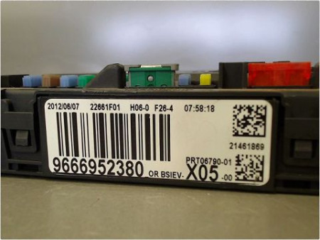 BOITIER GESTION HABITACLE PEUGEOT 207