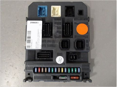 BOITIER GESTION HABITACLE CITROEN C4