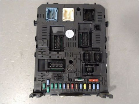 BOITIER GESTION HABITACLE PEUGEOT 308