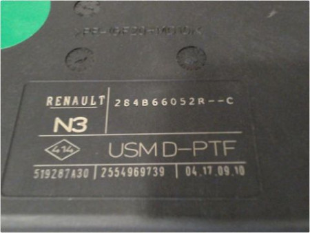 BOITE A FUSIBLES RENAULT LAGUNA